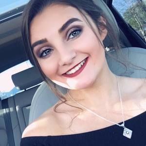 Meet your Posher, Marissa